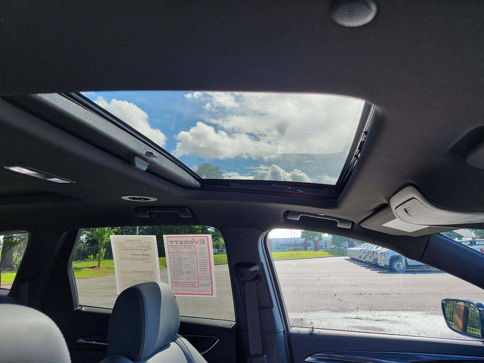 2024 Buick Enclave Essence