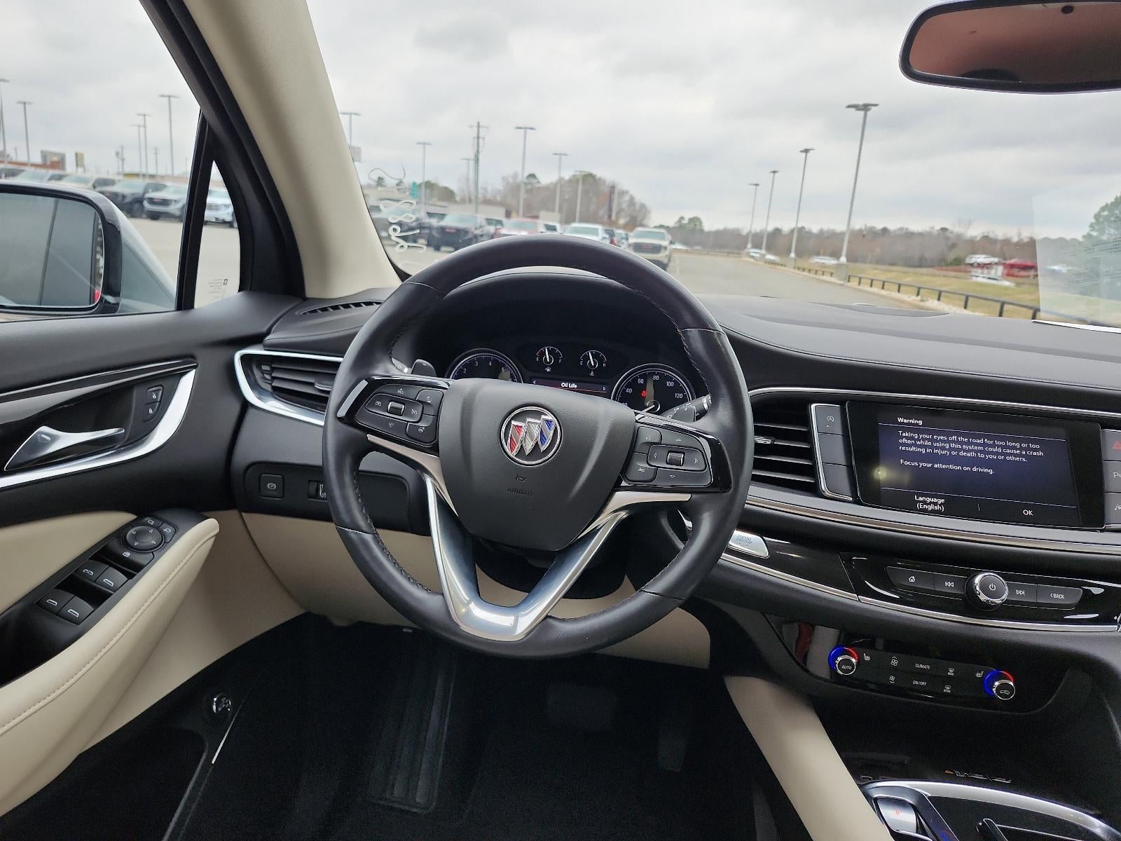 2023 Buick Enclave Essence