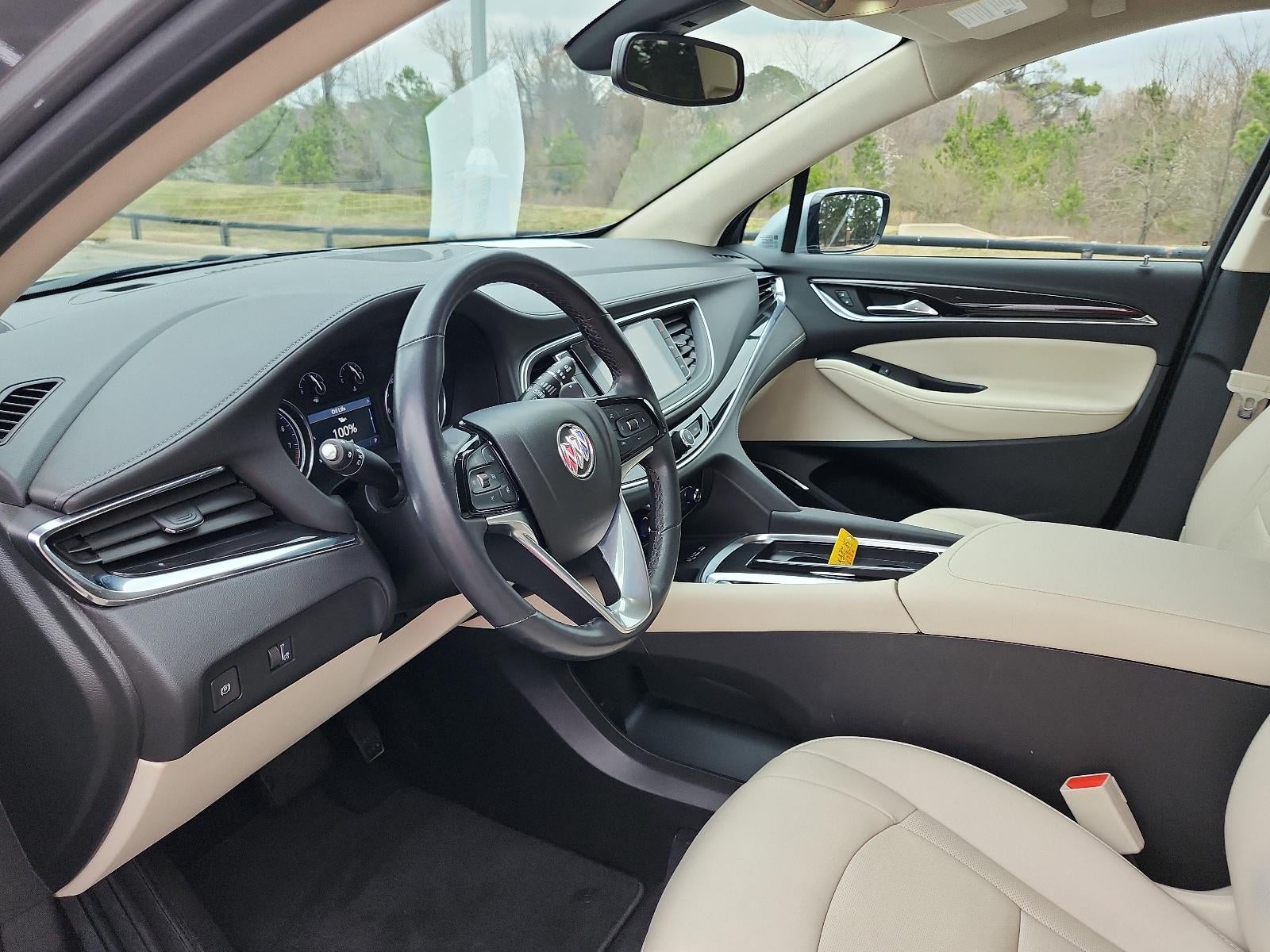 2023 Buick Enclave Essence