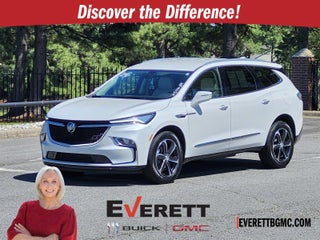 2022 Buick Enclave Essence