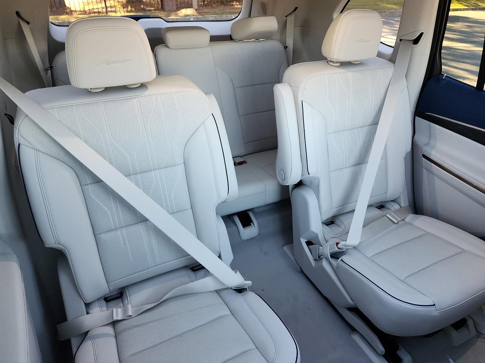 2026 Buick Enclave 4dr Avenir