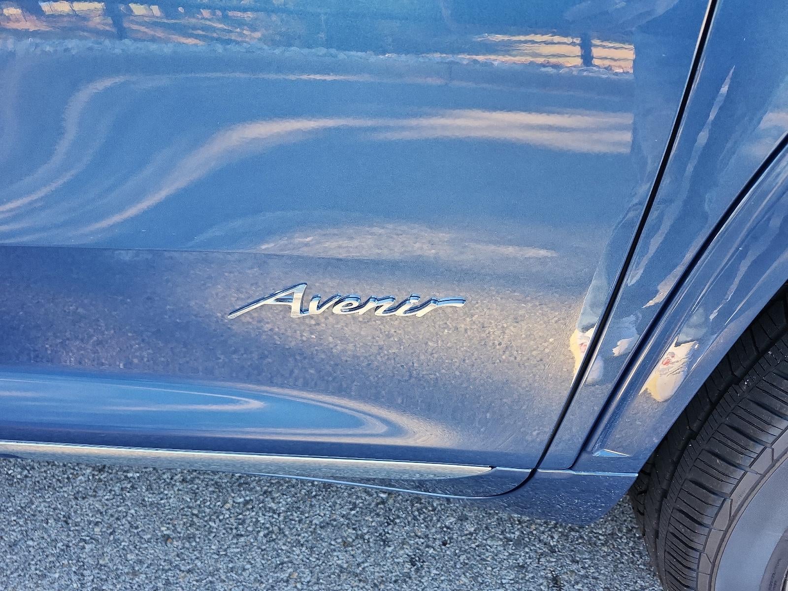 2026 Buick Enclave 4dr Avenir