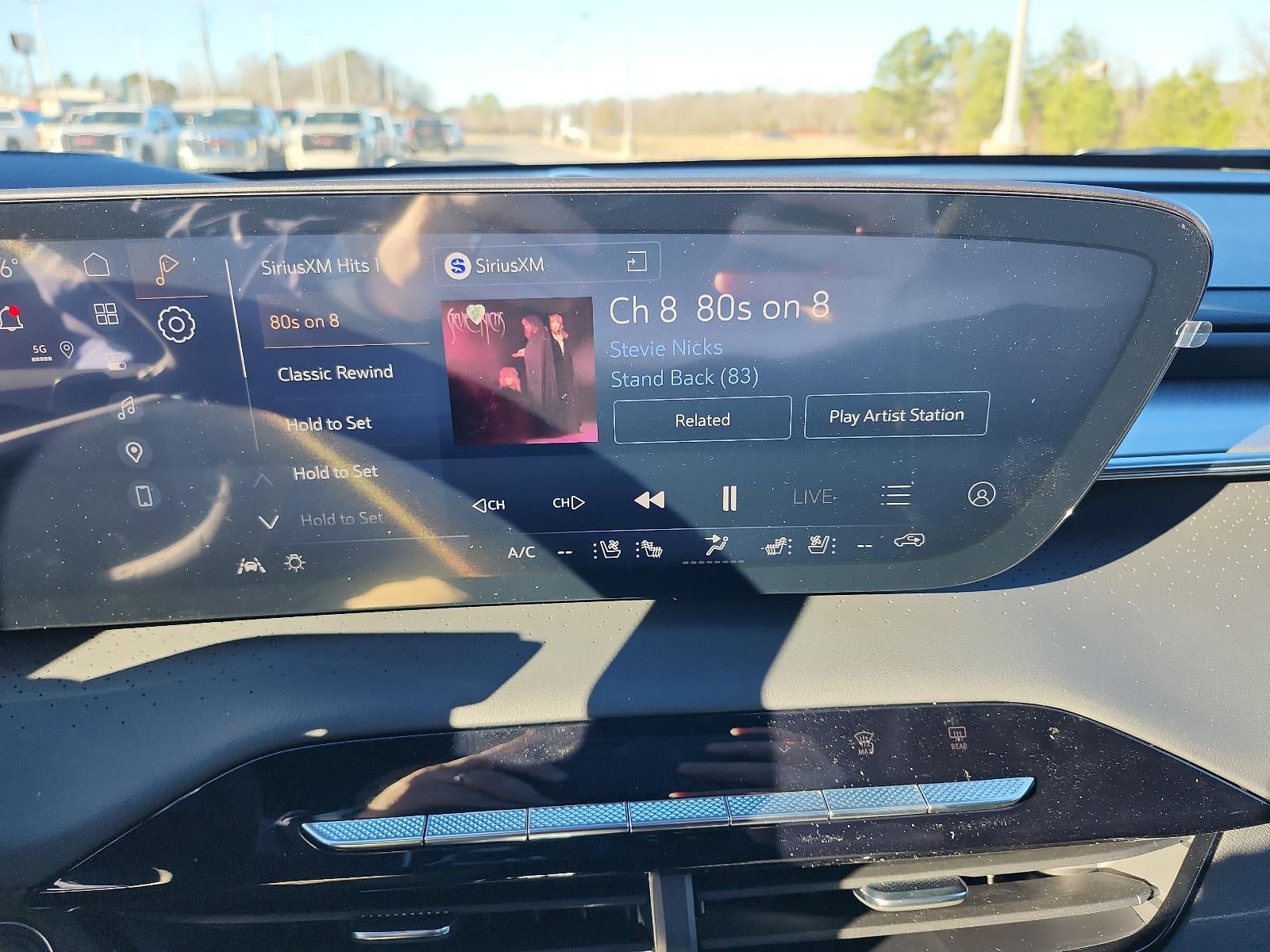 2026 Buick Enclave 4dr Avenir