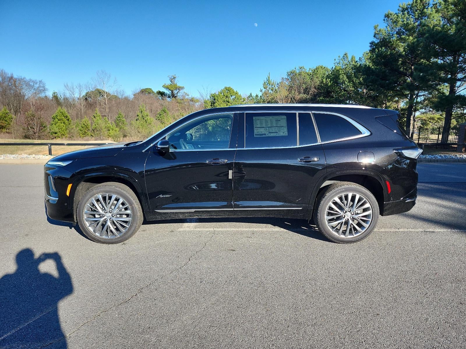 2026 Buick Enclave 4dr Avenir