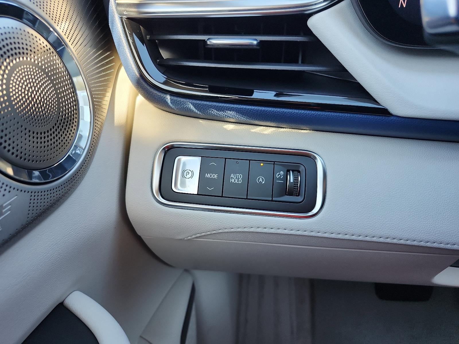 2026 Buick Enclave 4dr Avenir