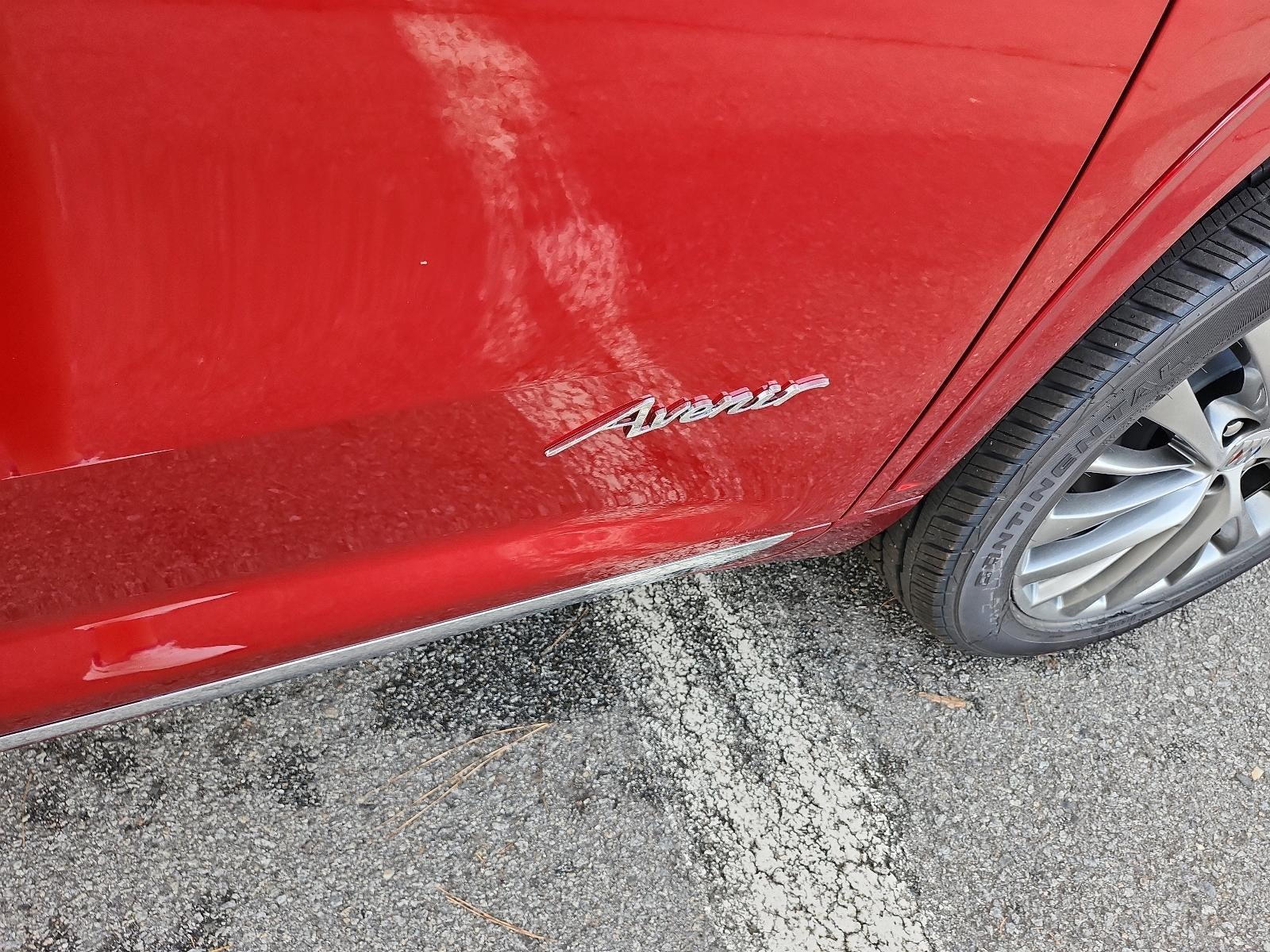 2026 Buick Enclave 4dr Avenir