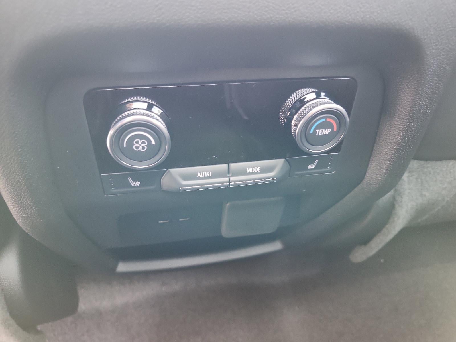 2026 Buick Enclave 4dr Avenir