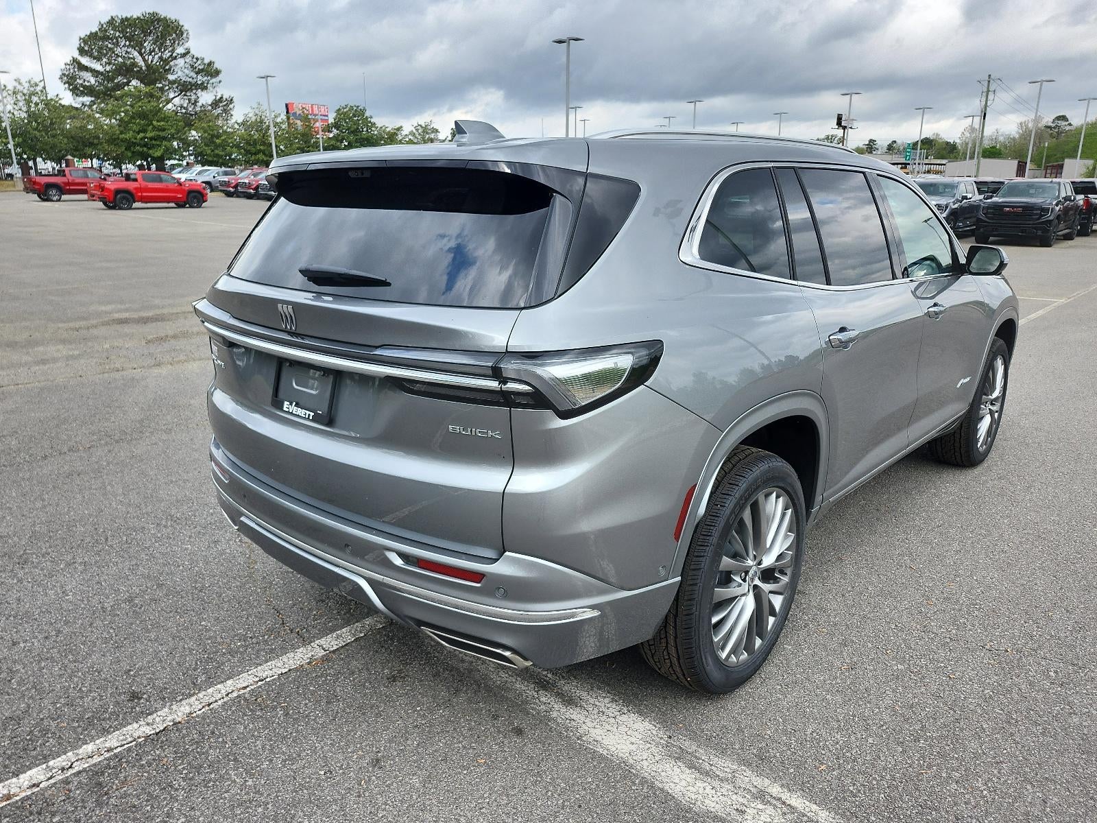 2026 Buick Enclave 4dr Avenir