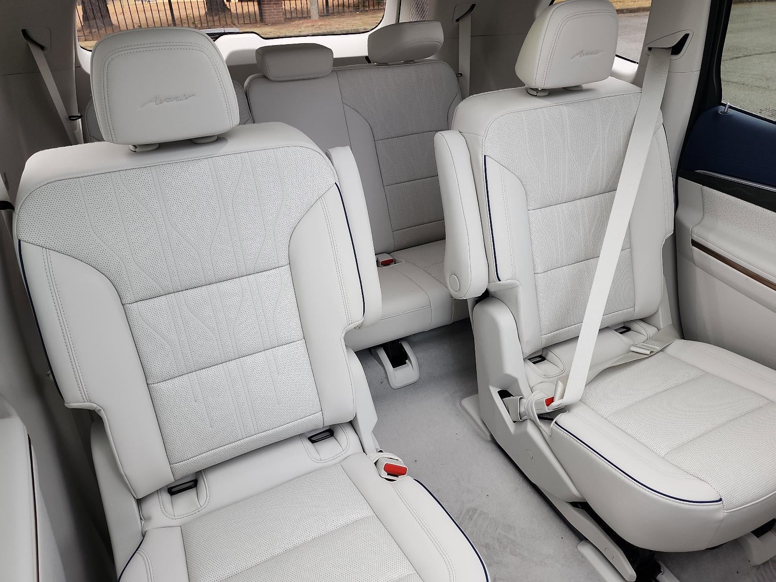 2026 Buick Enclave 4dr Avenir