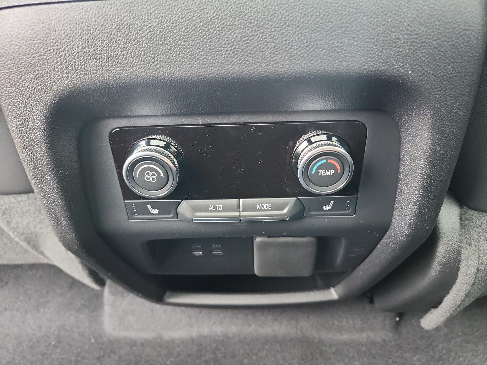 2026 Buick Enclave 4dr Avenir