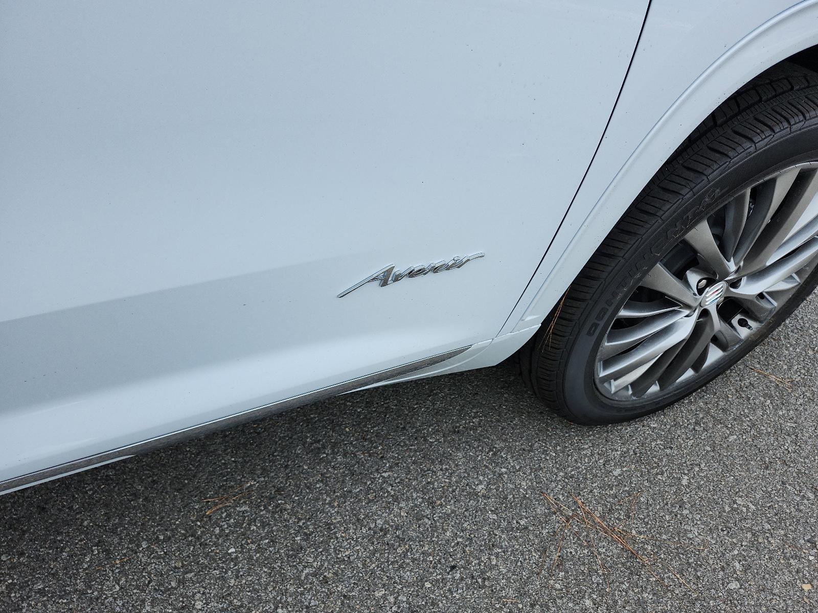 2026 Buick Enclave 4dr Avenir