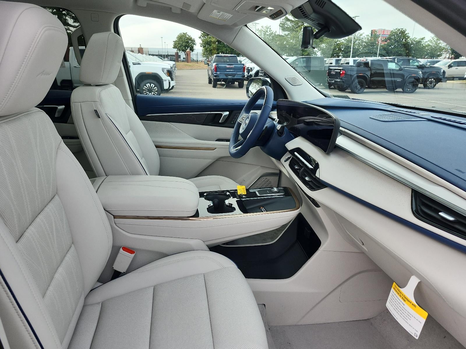 2026 Buick Enclave 4dr Avenir