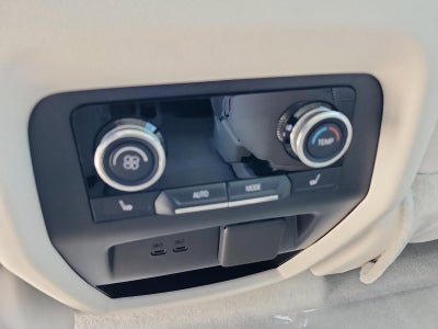 2026 Buick Enclave 4dr Avenir