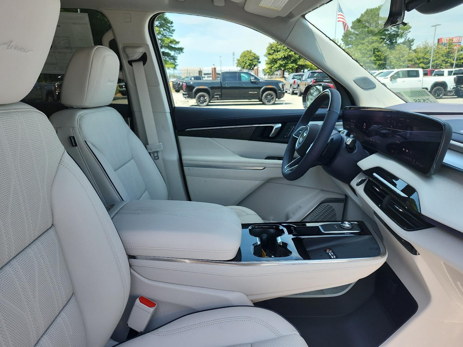 2027 Buick Enclave 4dr Avenir