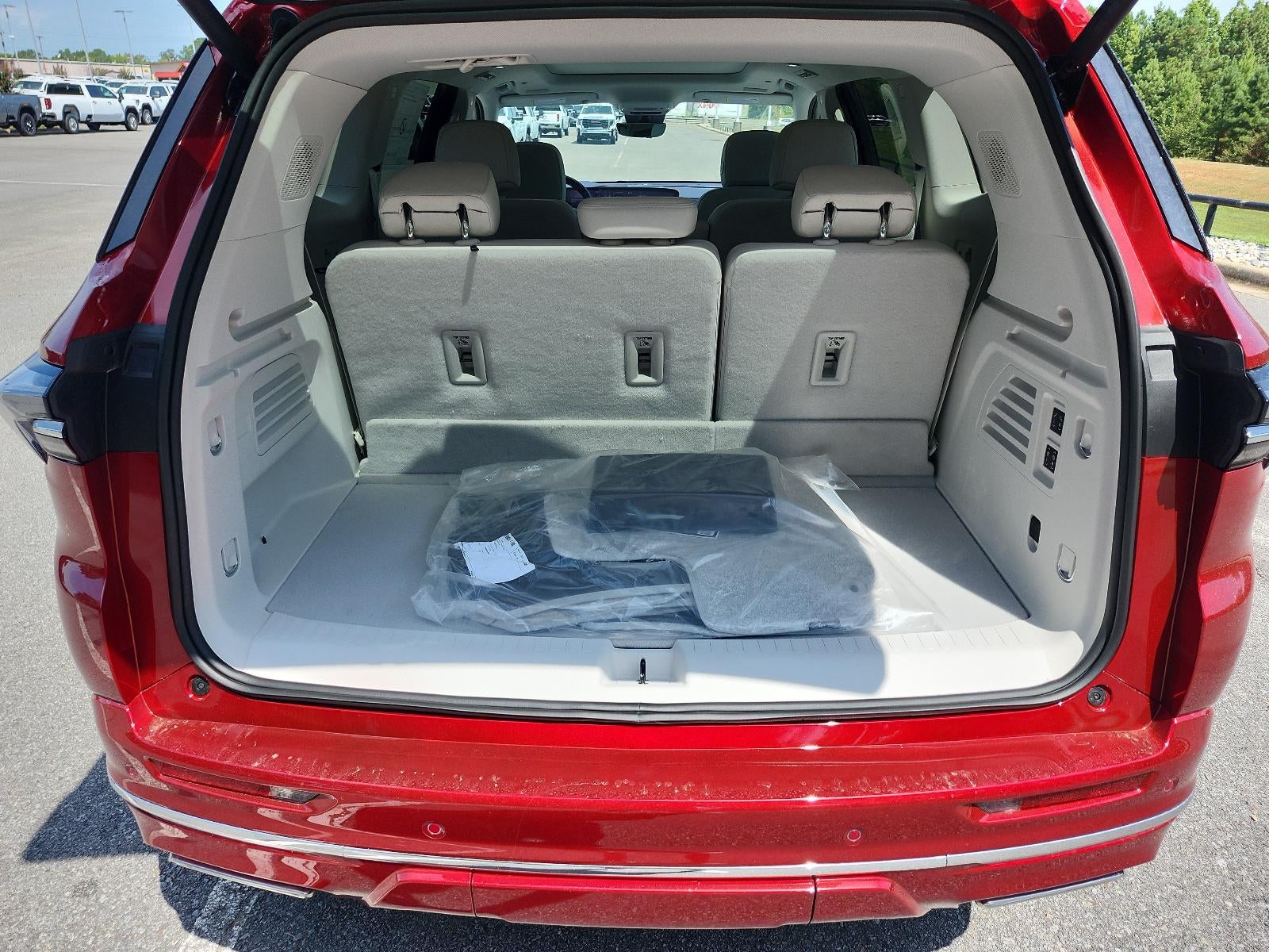 2027 Buick Enclave 4dr Avenir