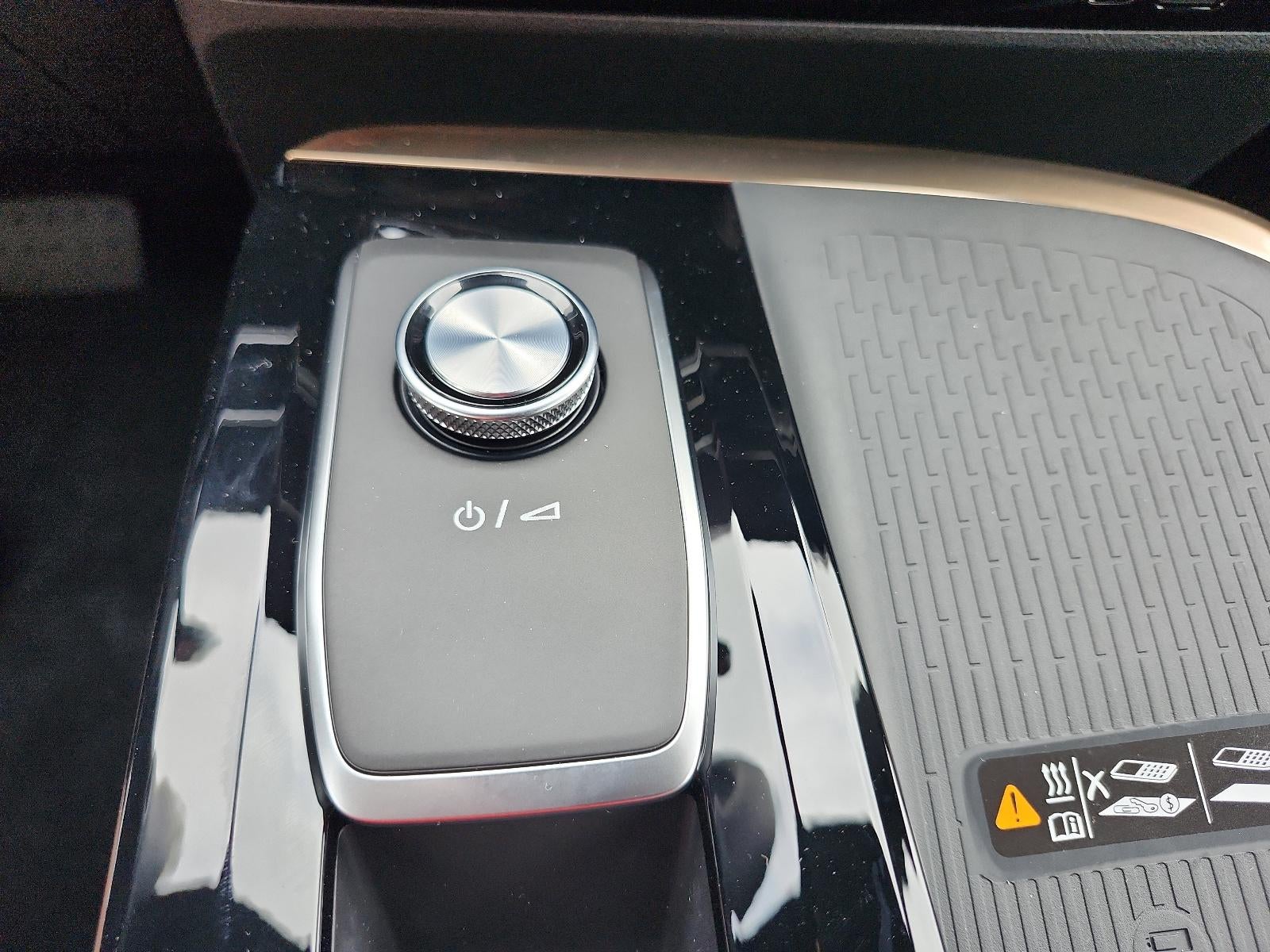 2025 Buick Enclave 4dr Avenir