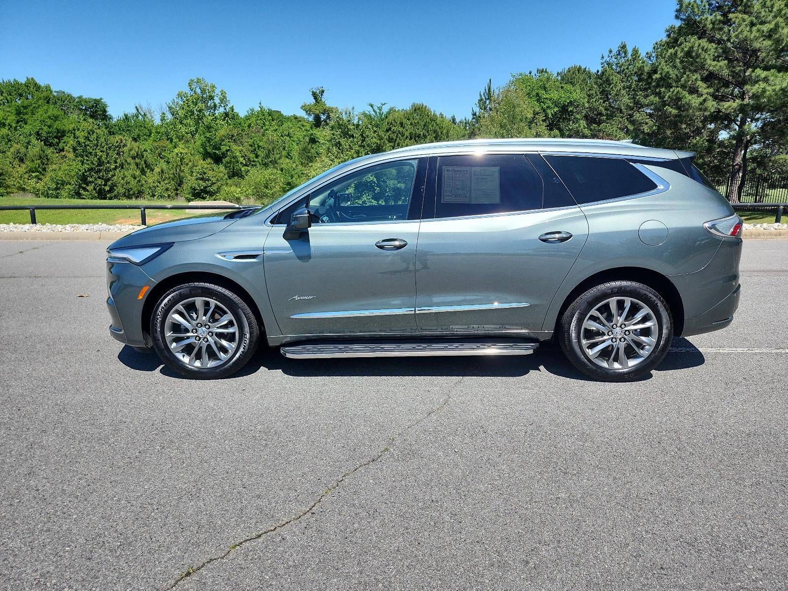 2023 Buick Enclave Avenir