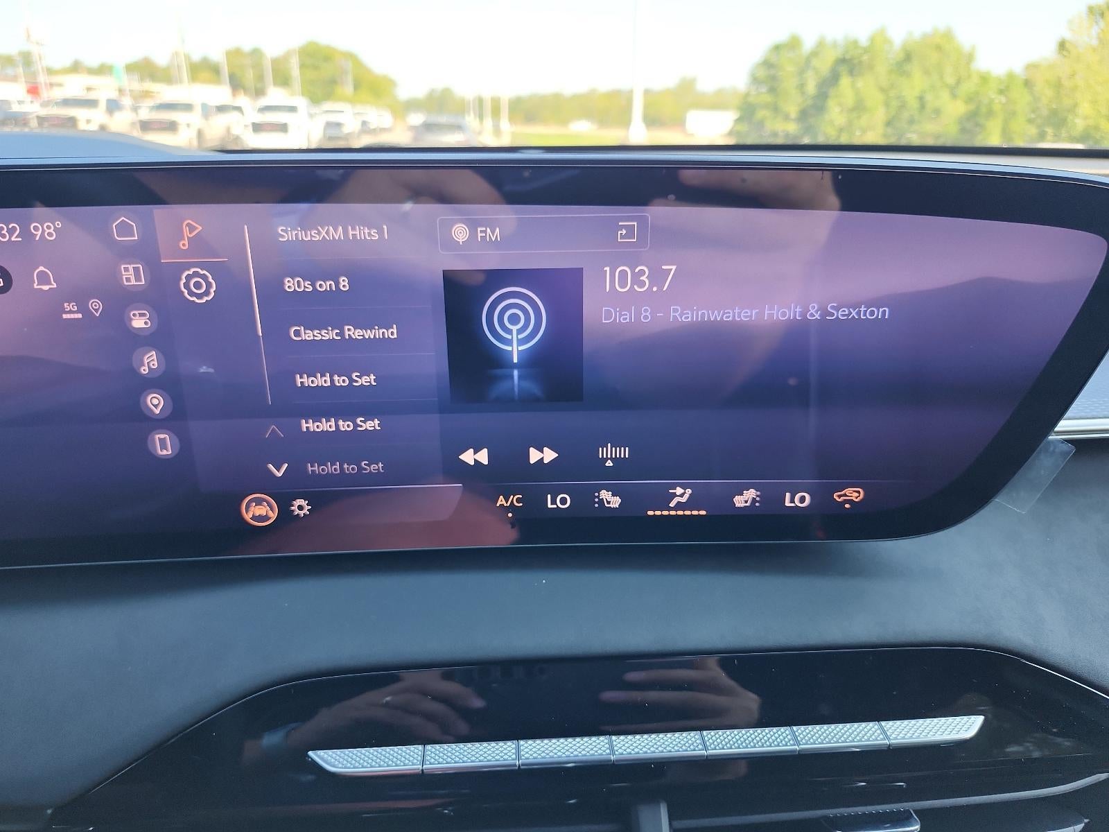 2027 Buick Enclave 4dr Sport Touring