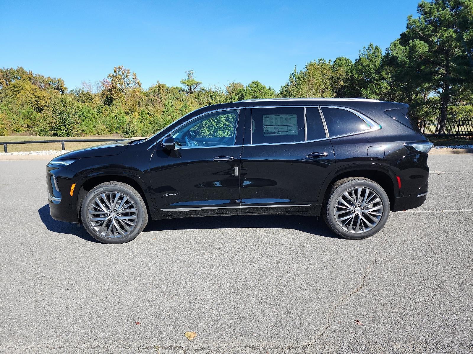 2026 Buick Enclave 4dr Avenir