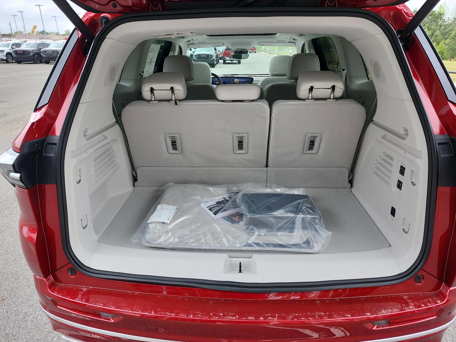 2026 Buick Enclave 4dr Avenir