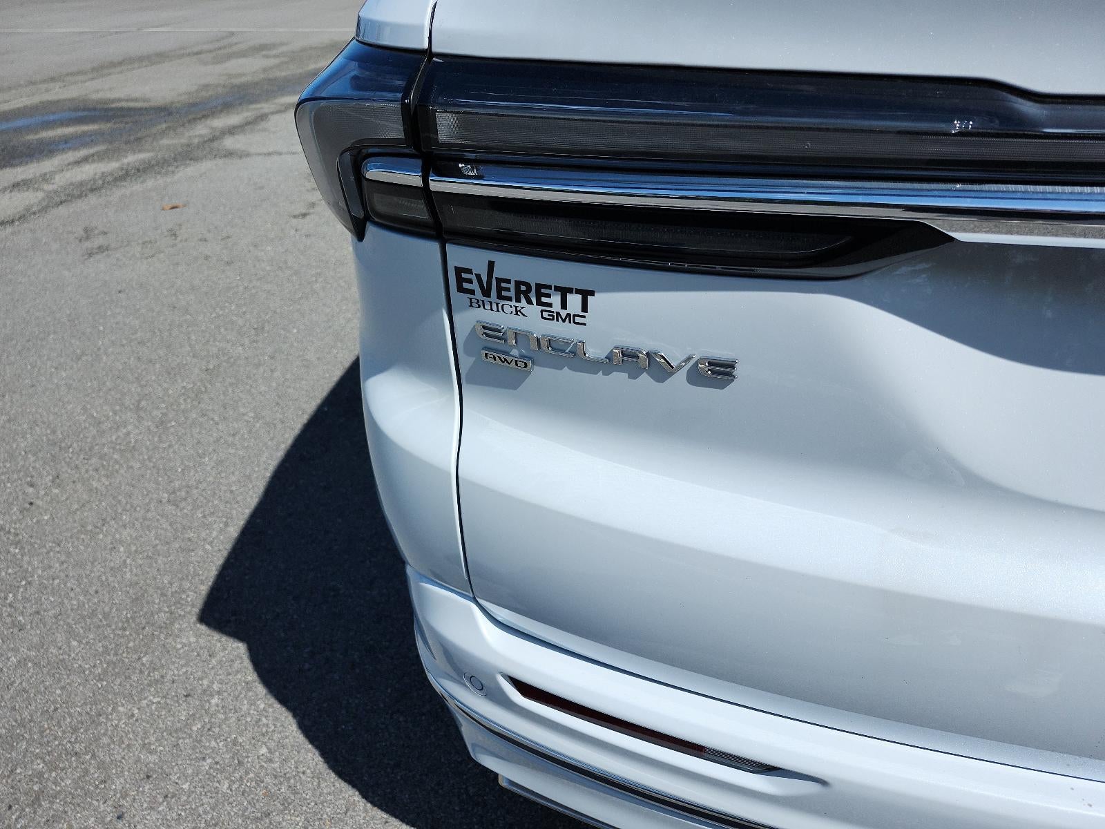 2026 Buick Enclave 4dr Avenir