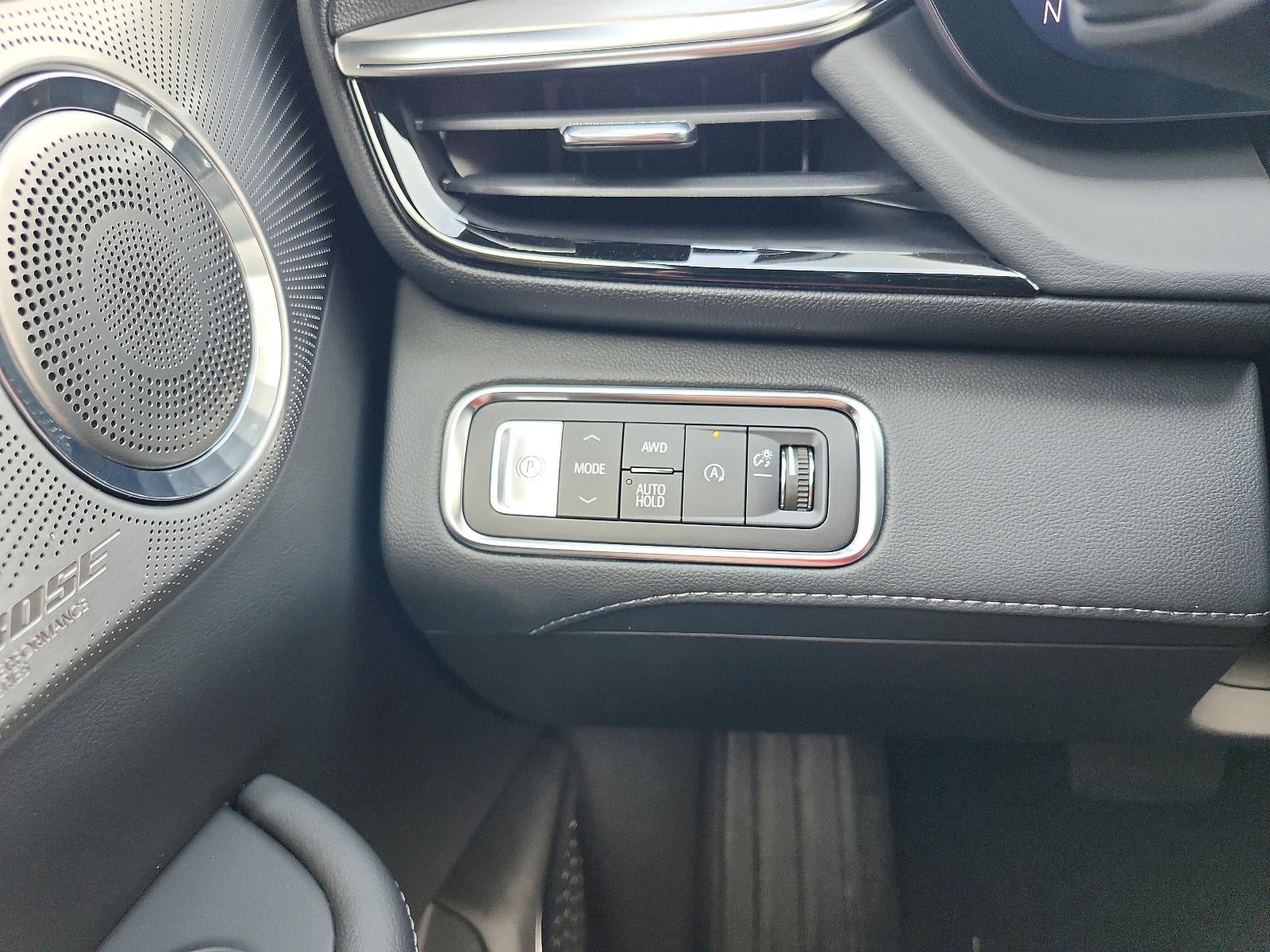 2026 Buick Enclave 4dr Avenir