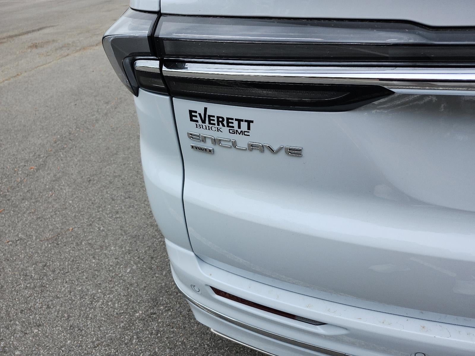 2026 Buick Enclave 4dr Avenir