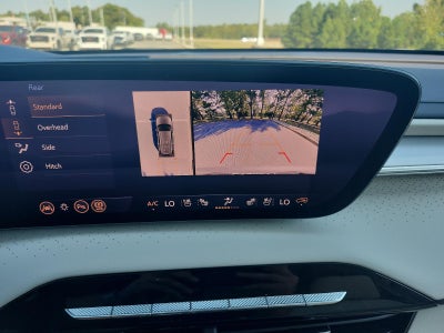 2027 Buick Enclave 4dr Avenir