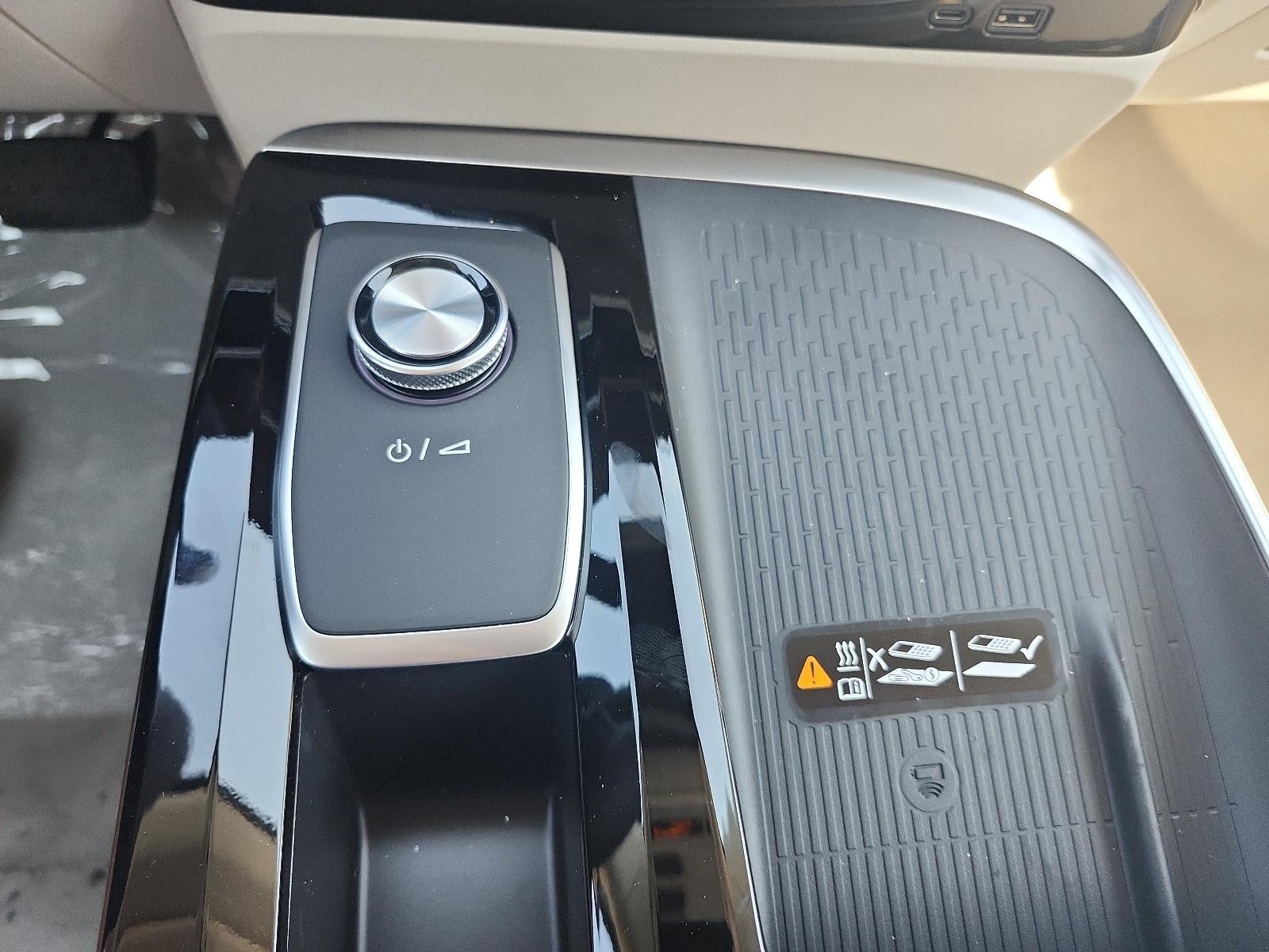 2027 Buick Enclave 4dr Avenir
