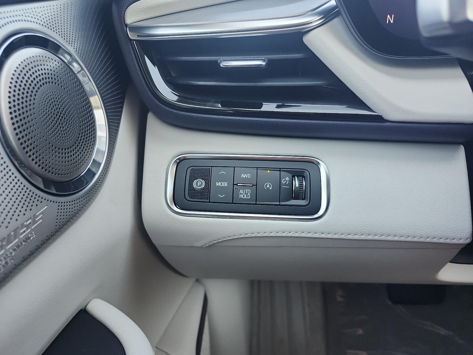 2027 Buick Enclave 4dr Avenir