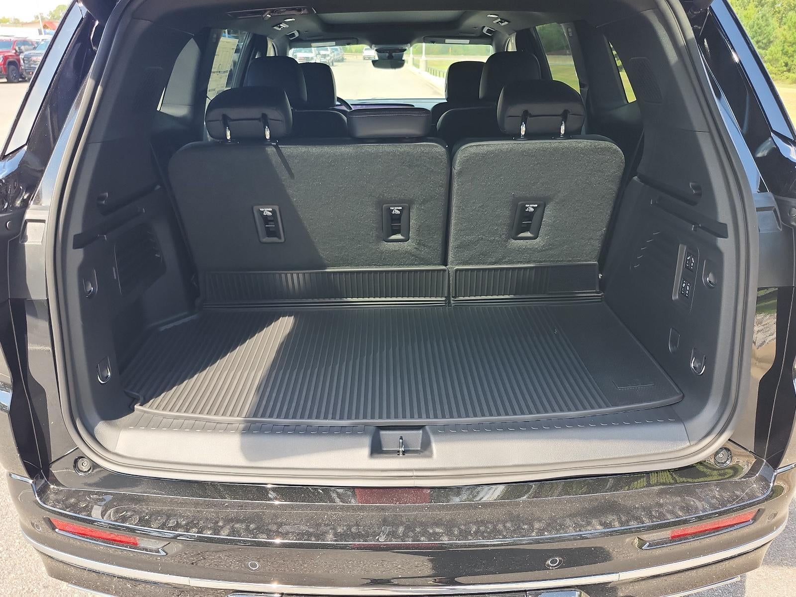 2027 Buick Enclave 4dr Avenir