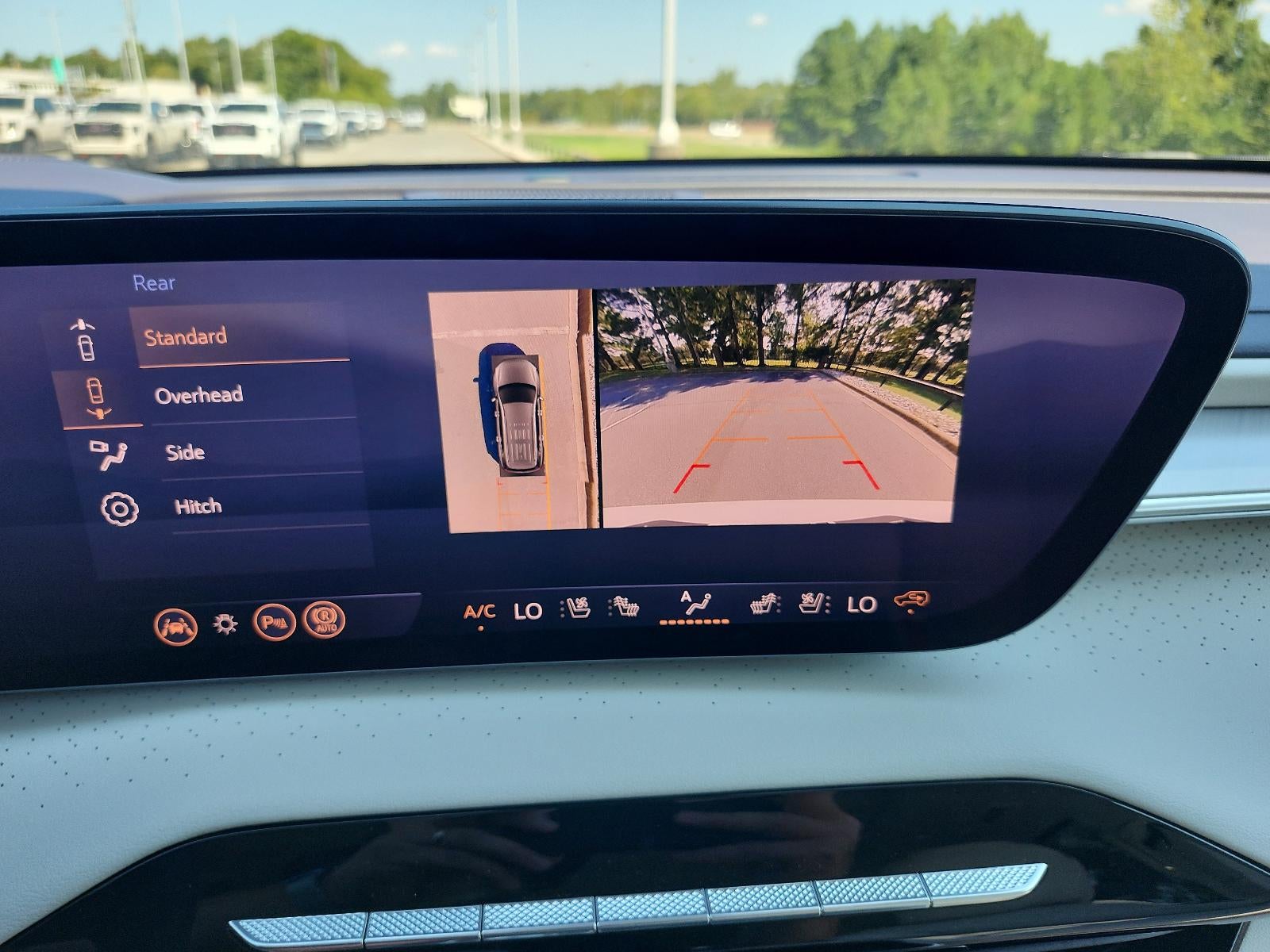 2027 Buick Enclave 4dr Avenir