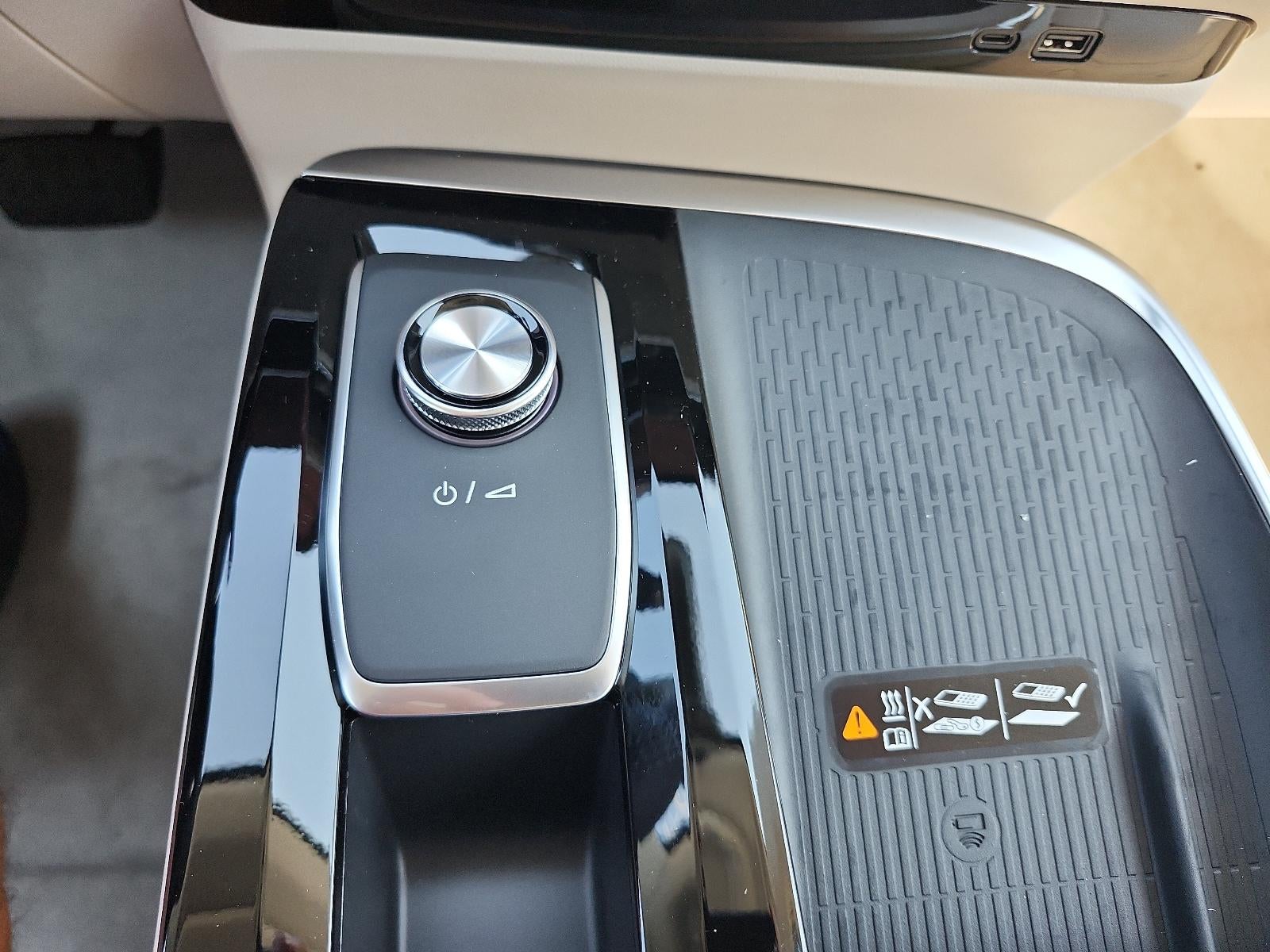 2027 Buick Enclave 4dr Avenir