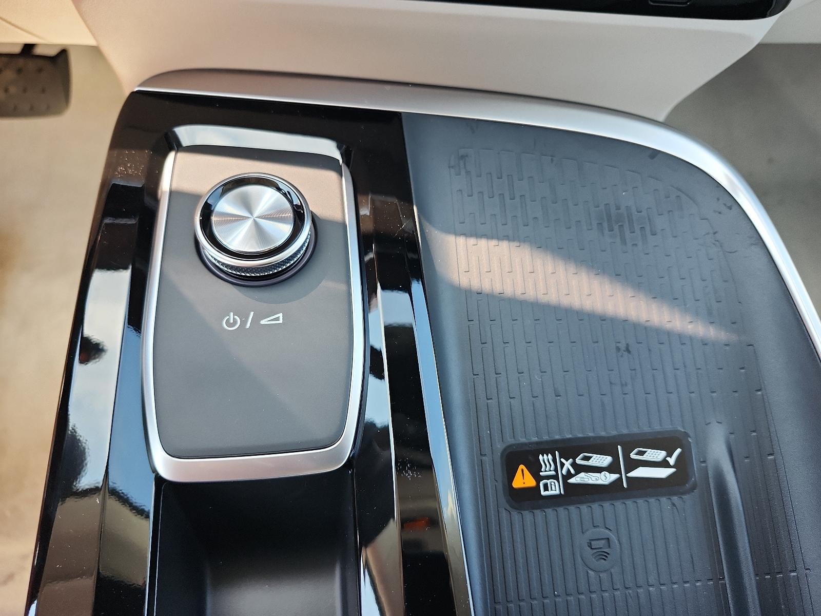 2027 Buick Enclave 4dr Avenir