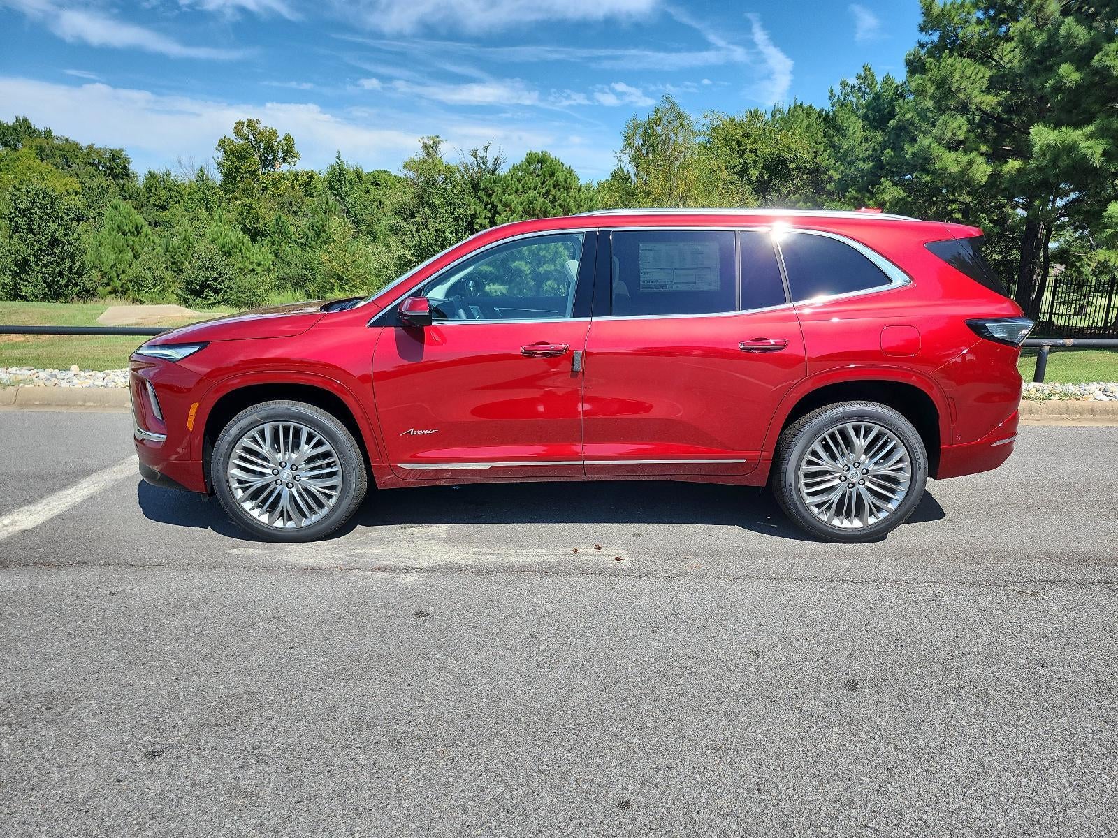 2027 Buick Enclave 4dr Avenir