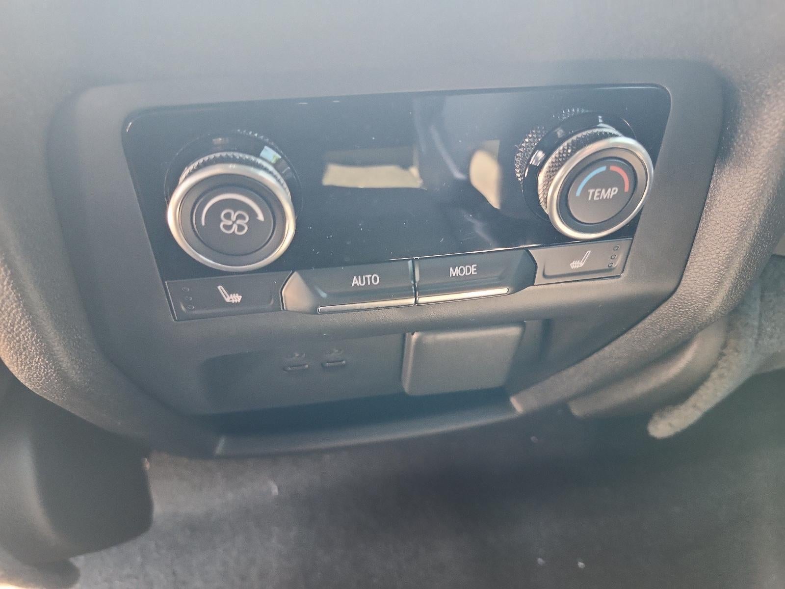 2027 Buick Enclave 4dr Avenir