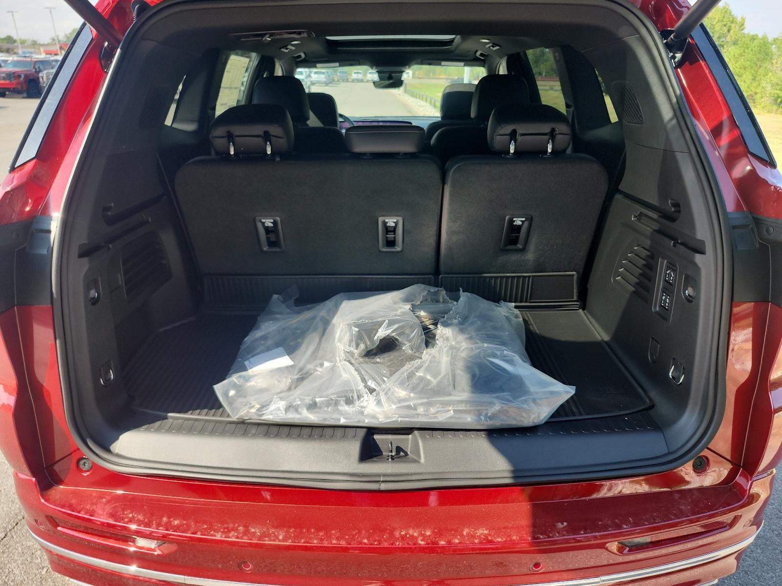 2027 Buick Enclave 4dr Avenir