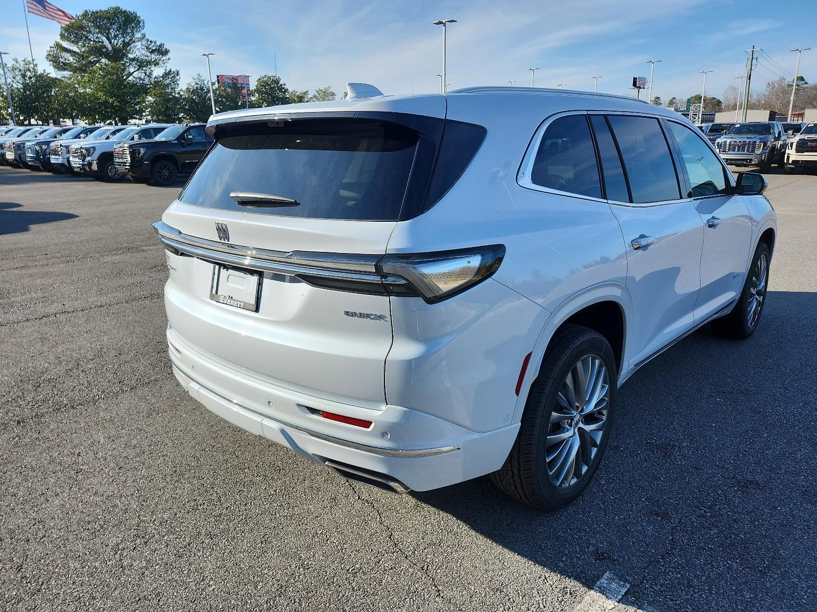 2026 Buick Enclave 4dr Avenir