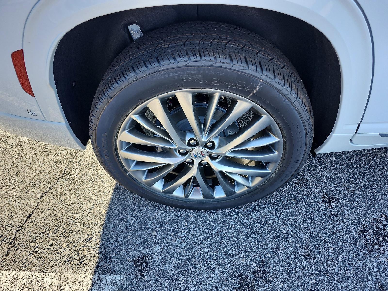 2026 Buick Enclave 4dr Avenir