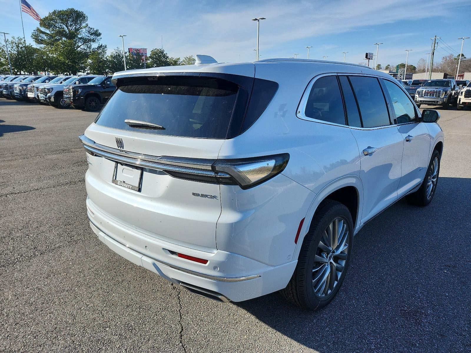 2026 Buick Enclave 4dr Avenir