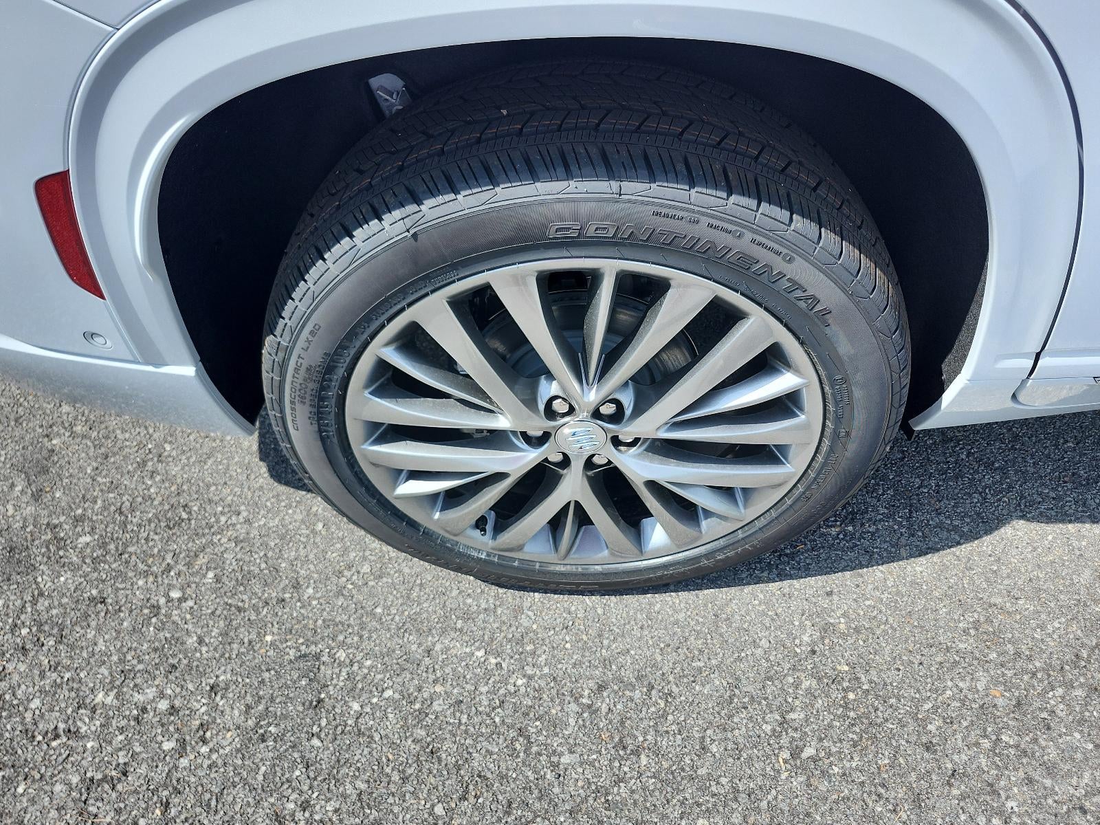 2026 Buick Enclave 4dr Avenir