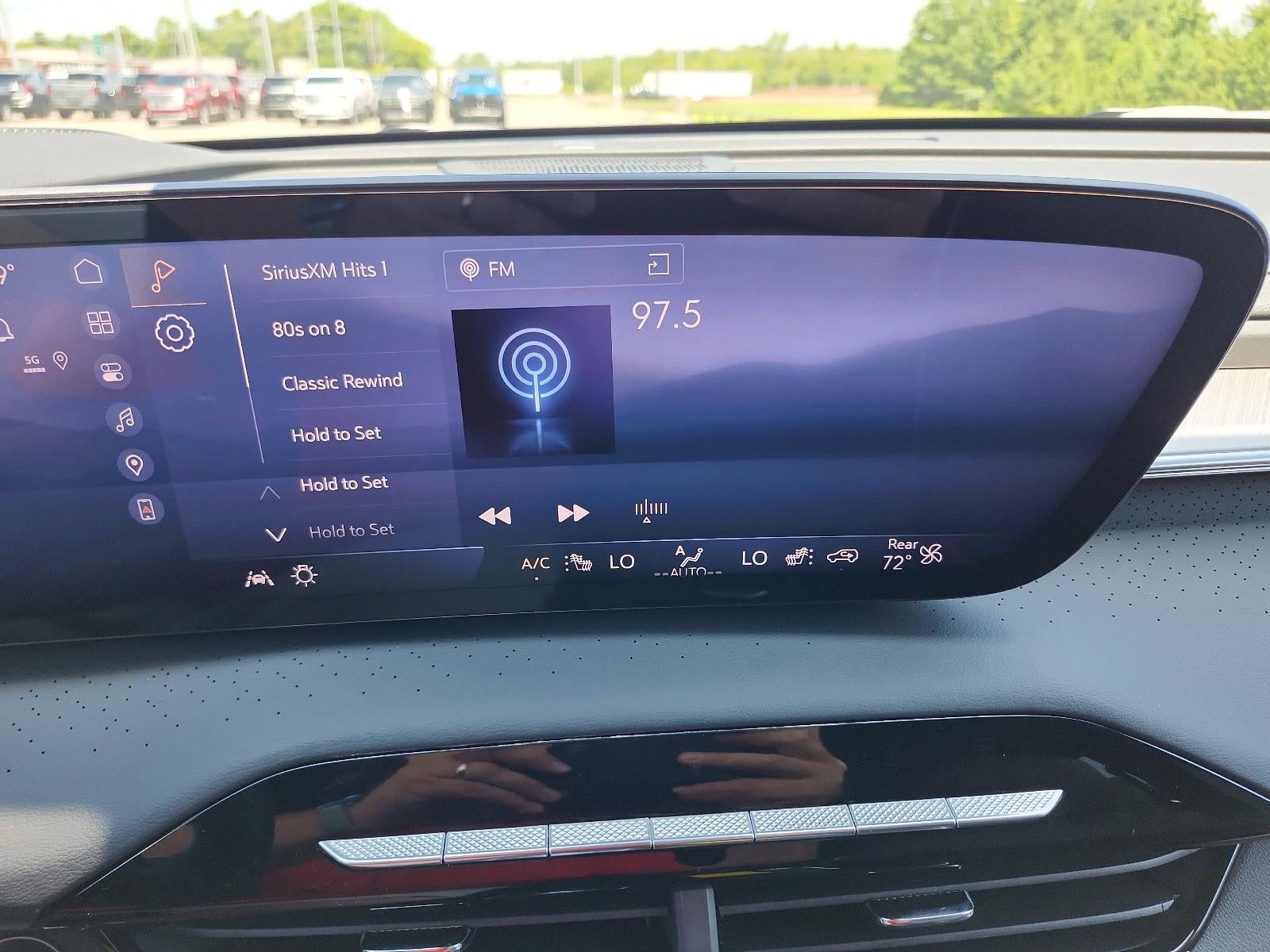 2025 Buick Enclave 4dr Avenir