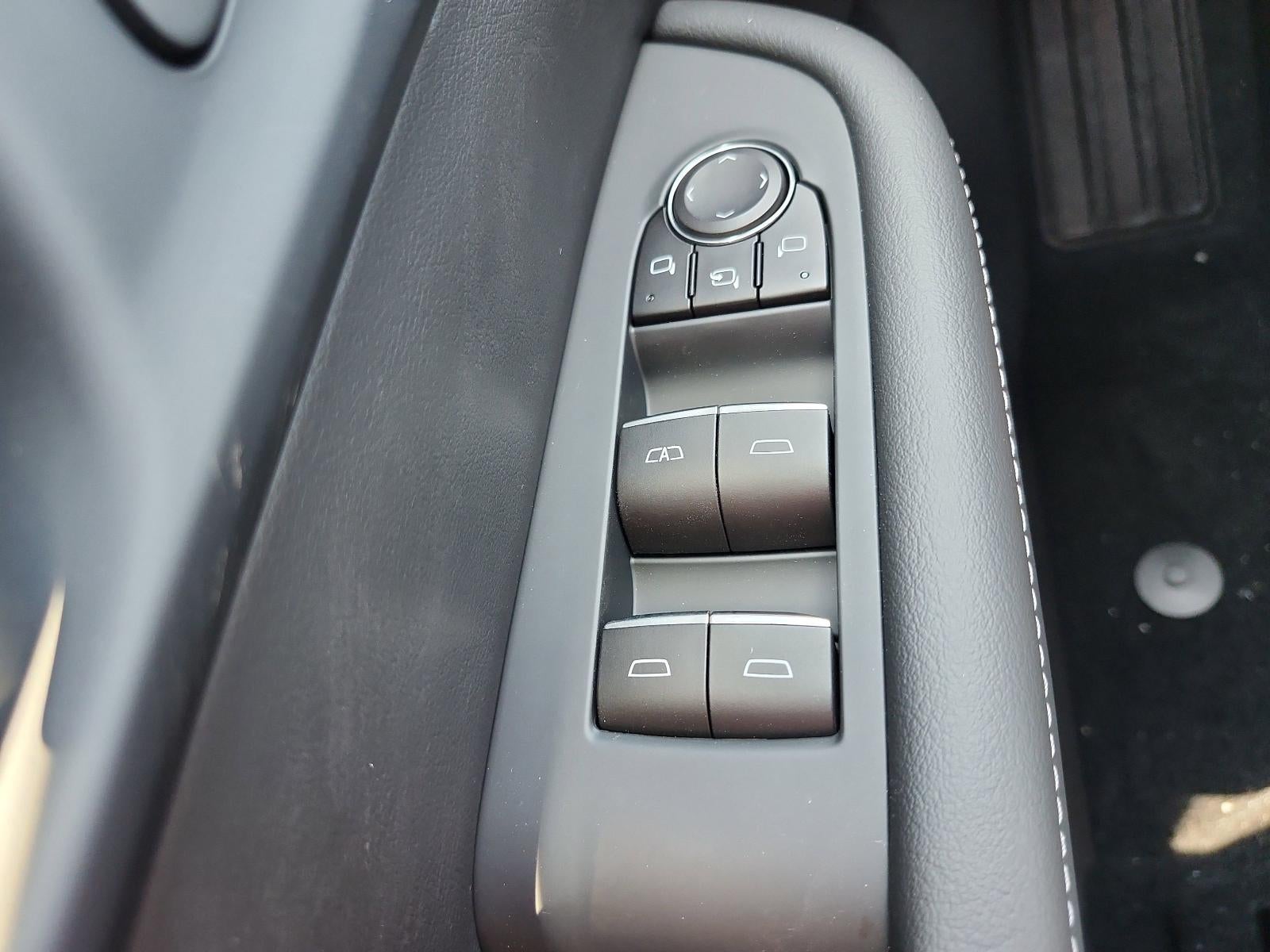 2025 Buick Enclave 4dr Avenir