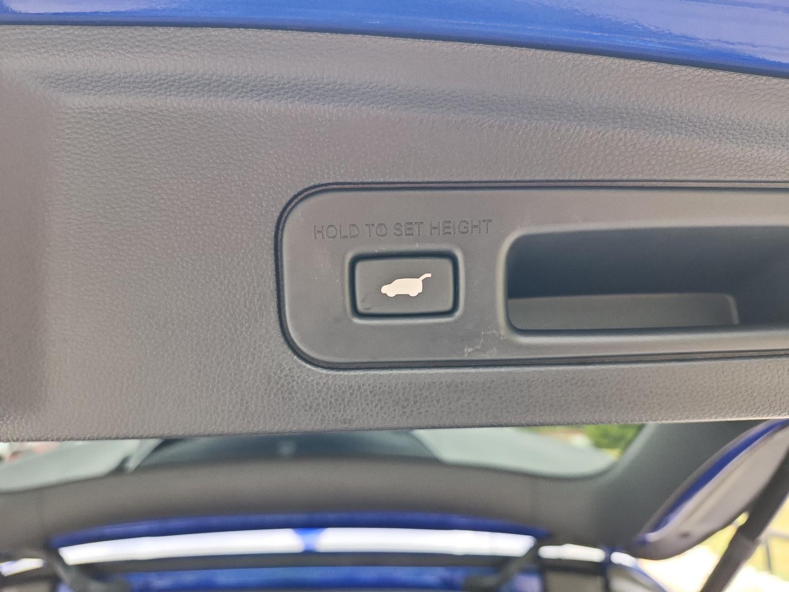2025 Acura MDX w/A-Spec Package