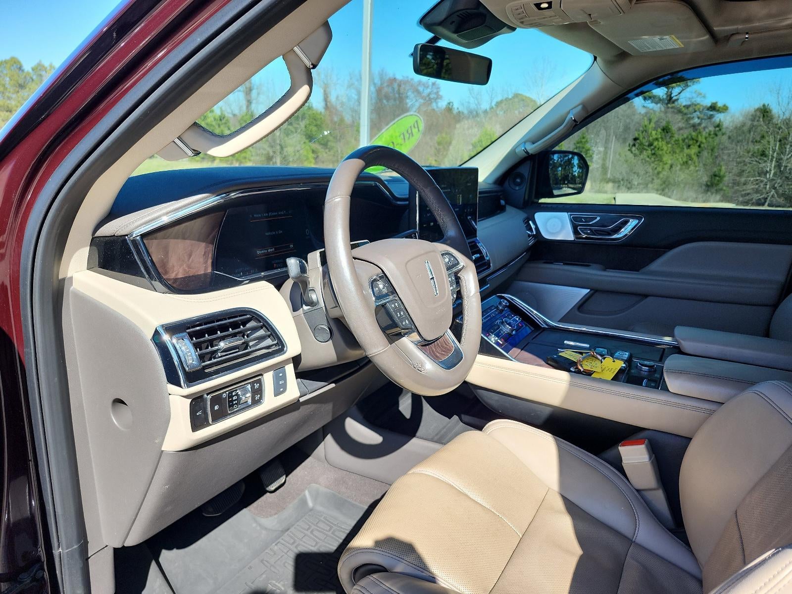 2023 Lincoln Navigator L Reserve