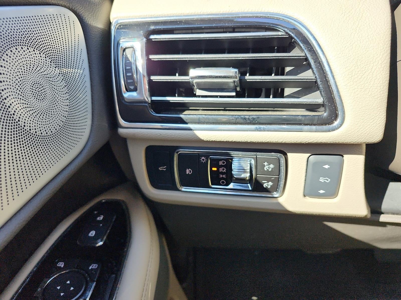 2023 Lincoln Navigator L Reserve