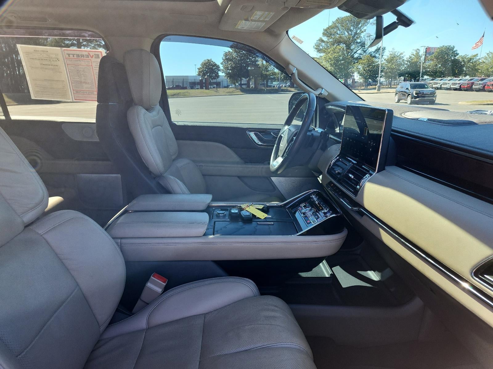 2023 Lincoln Navigator L Reserve