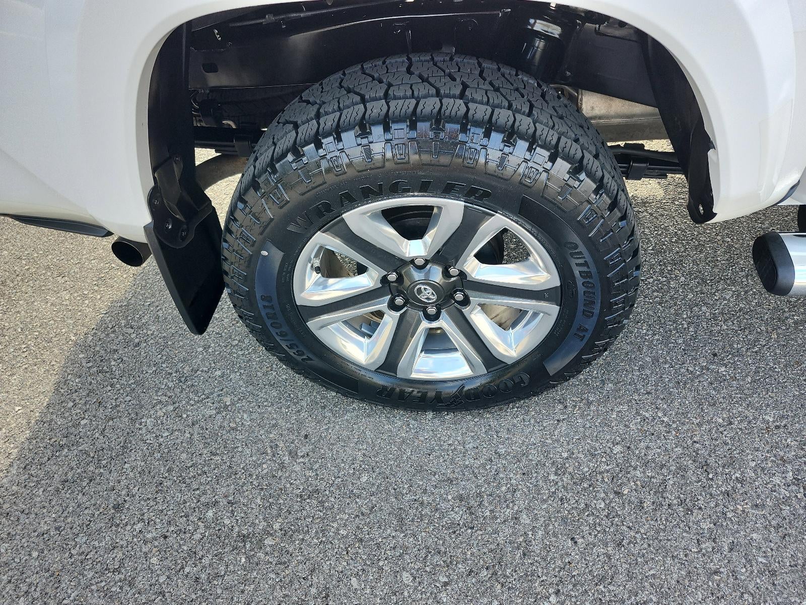 2019 Toyota Tacoma 2WD Limited