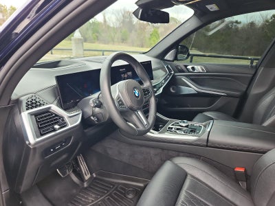 2025 BMW X5 M60i