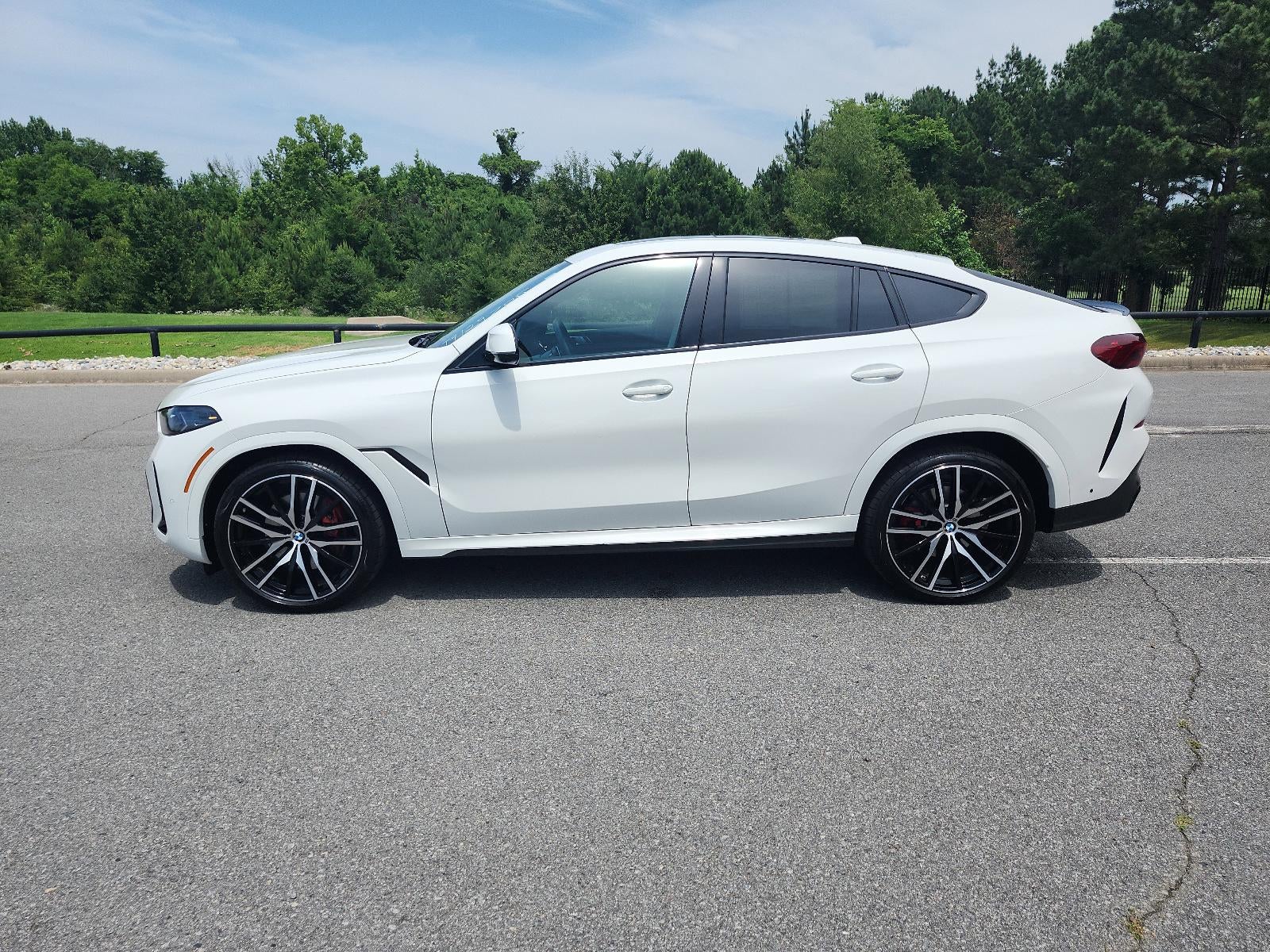 2026 BMW X6 xDrive40i